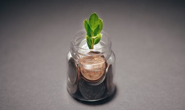 Money-Saving Hacks: Practical Tips for Everyday Expenses